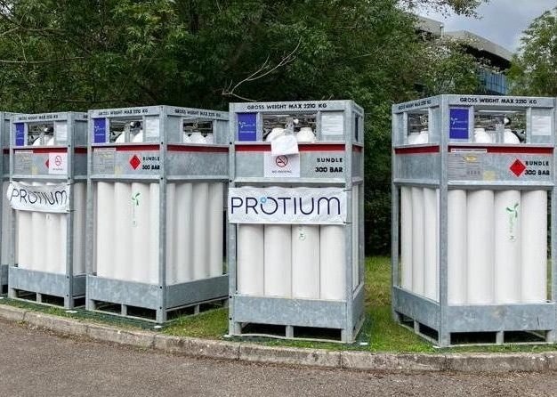 Hydrogen cylinder storage infrastructure at the Hydrogen Research Centre